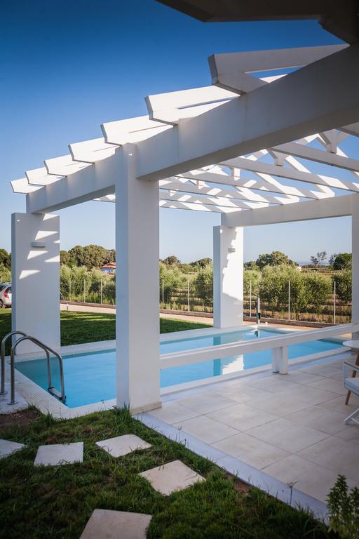 White Villas Douneika  エクステリア 写真