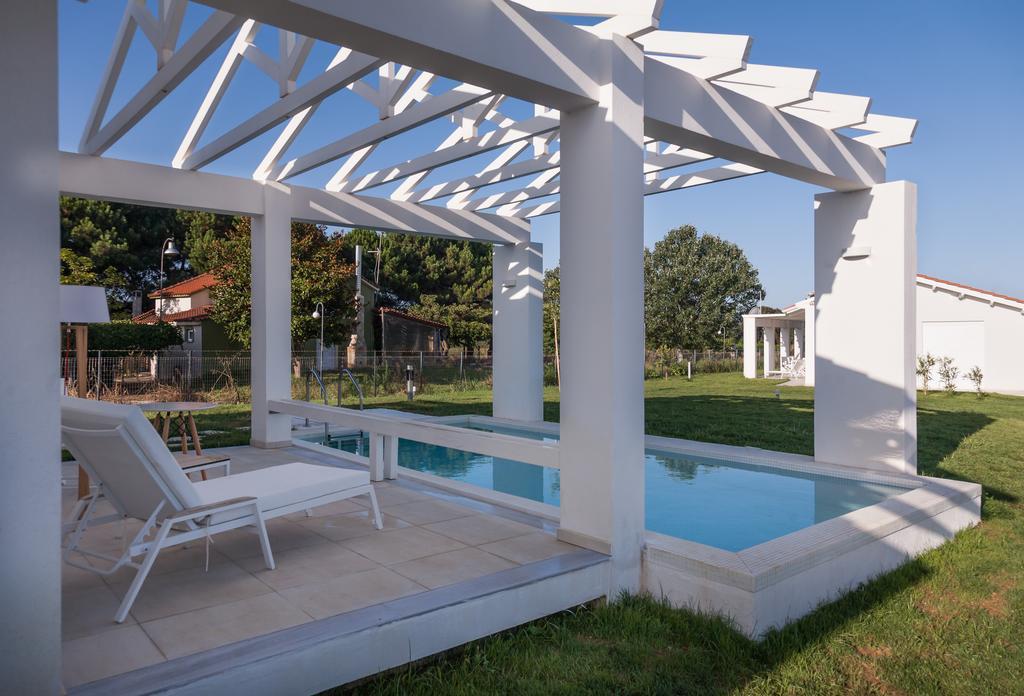 White Villas Douneika  エクステリア 写真