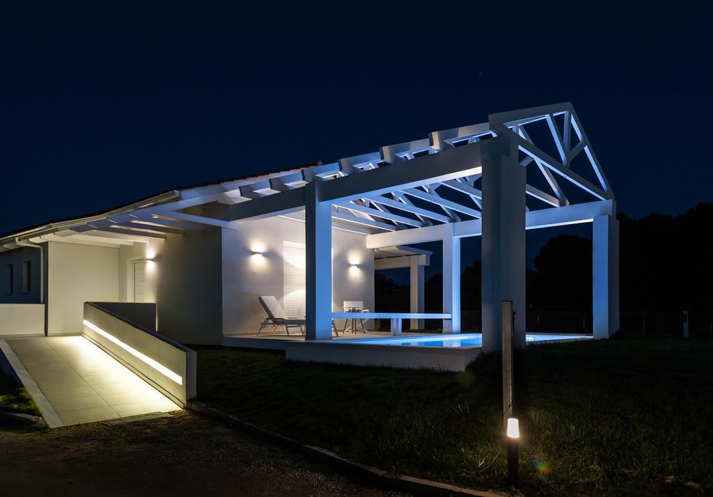 White Villas Douneika  エクステリア 写真
