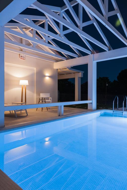 White Villas Douneika  エクステリア 写真