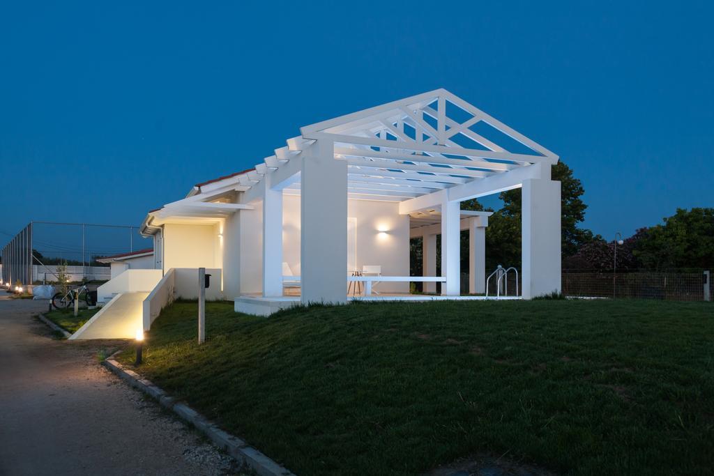 White Villas Douneika  エクステリア 写真