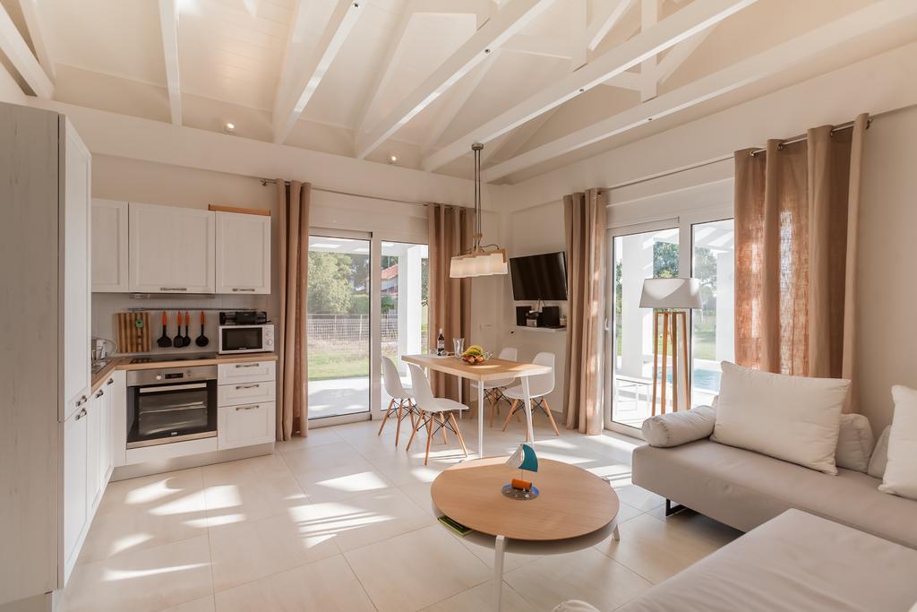 White Villas Douneika  エクステリア 写真
