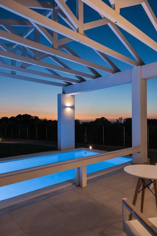 White Villas Douneika  エクステリア 写真