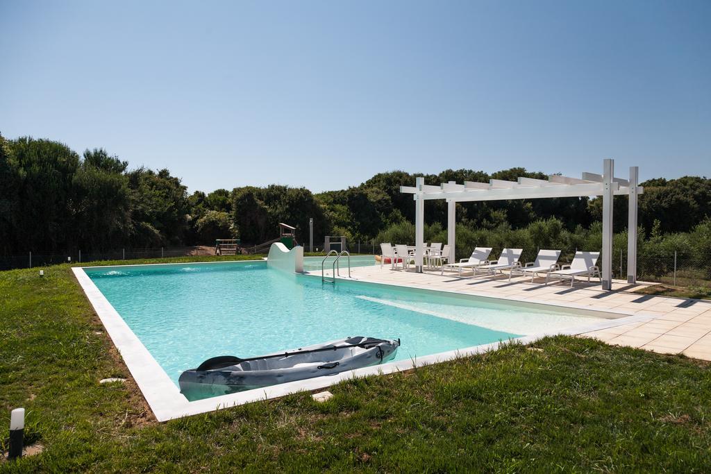 White Villas Douneika  エクステリア 写真