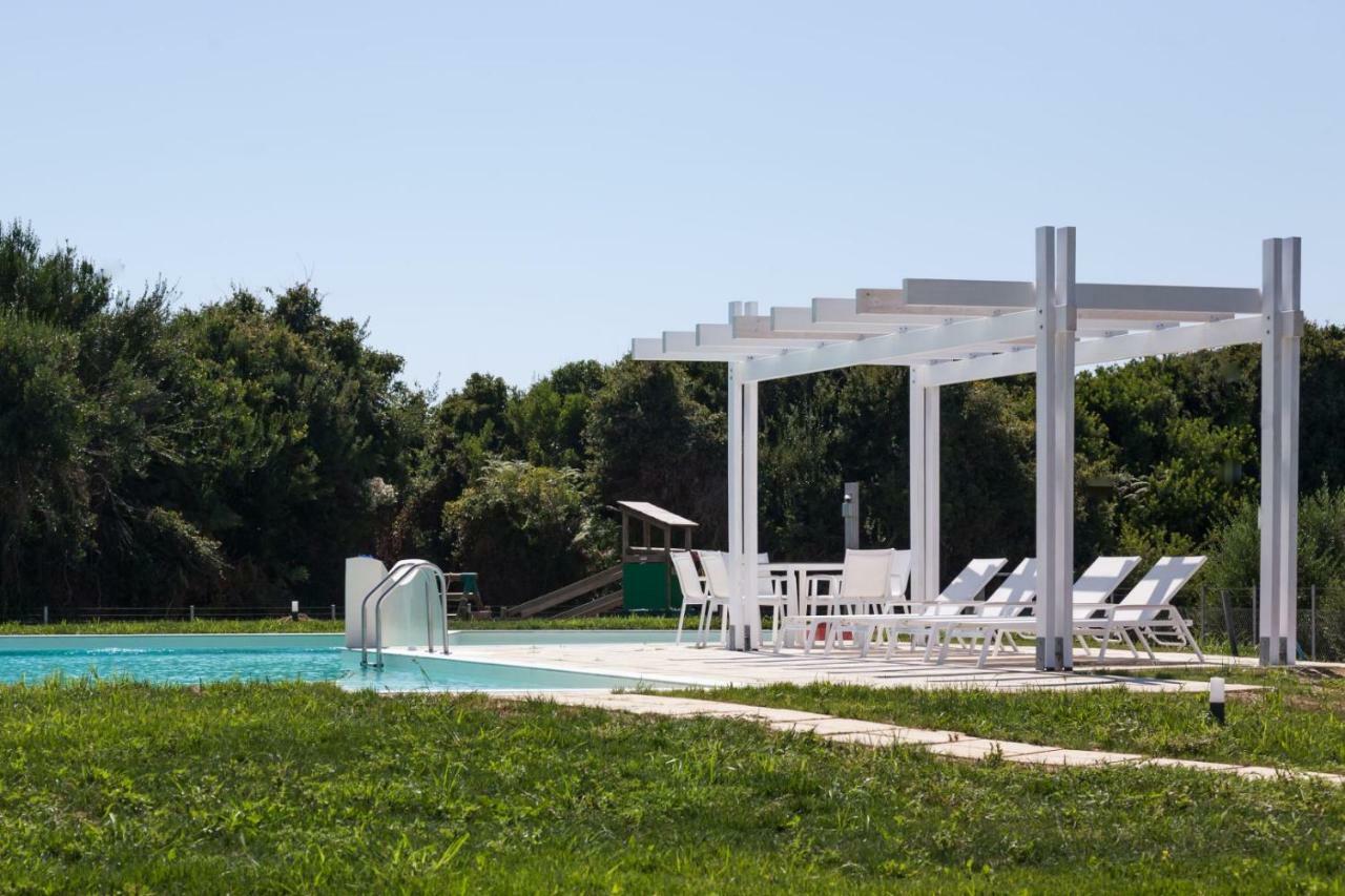White Villas Douneika  エクステリア 写真