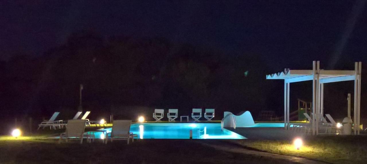 White Villas Douneika  エクステリア 写真